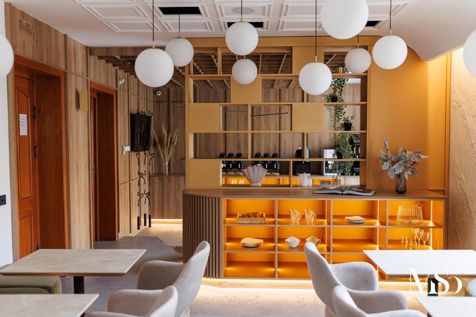 Hotel Брашов Экстерьер фото