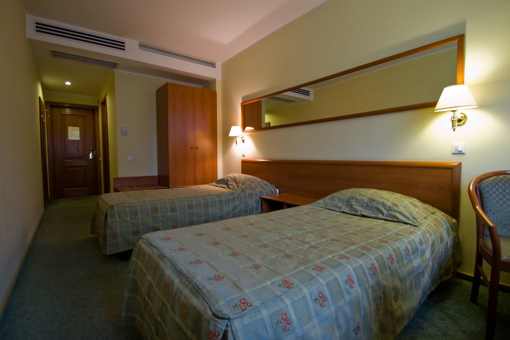 Hotel Брашов Экстерьер фото
