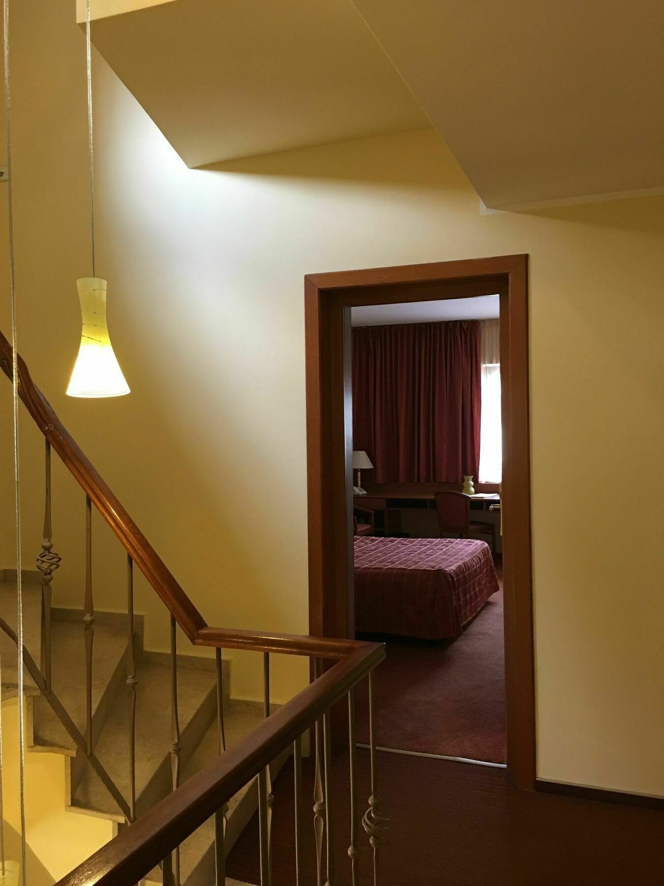 Hotel Брашов Экстерьер фото